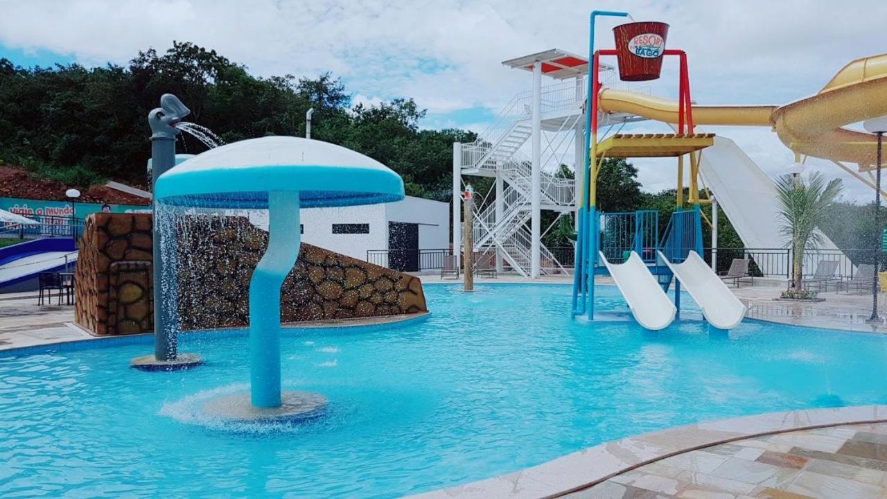 Resort Do Lago Apart Caldas Novas Bagian luar foto